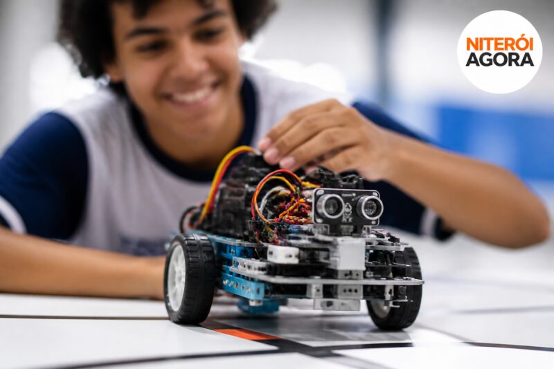 Estudantes da Rede de Niterói conquistam primeiro lugar na Olimpíada Brasileira de Robótica e avançam à etapa nacional