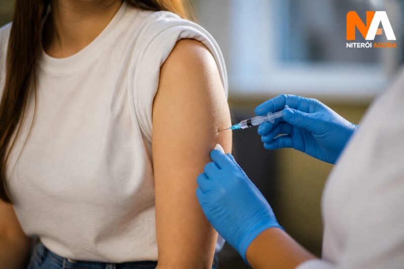 Vacina contra HPV: jovens de 15 a 19 anos têm até dezembro para se imunizar
